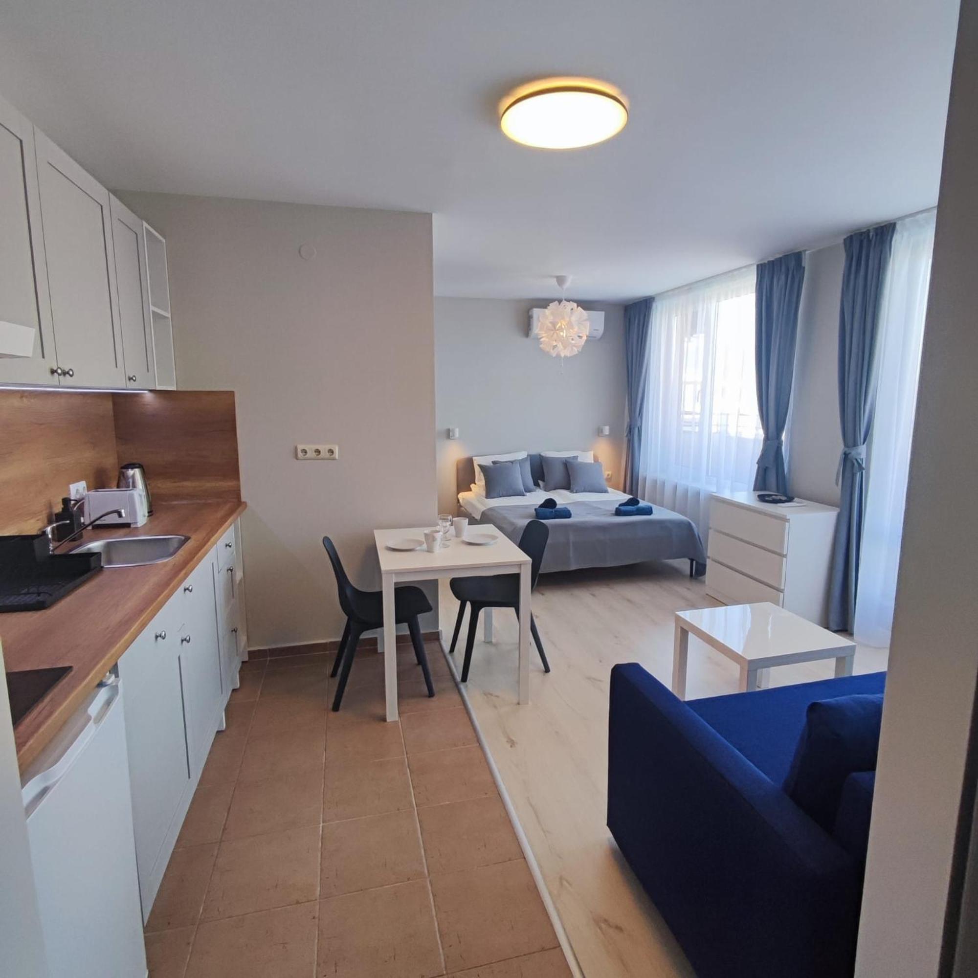 Holiday Fort Golf Club - Premium Apartments Slăntjev Brjag Exteriör bild