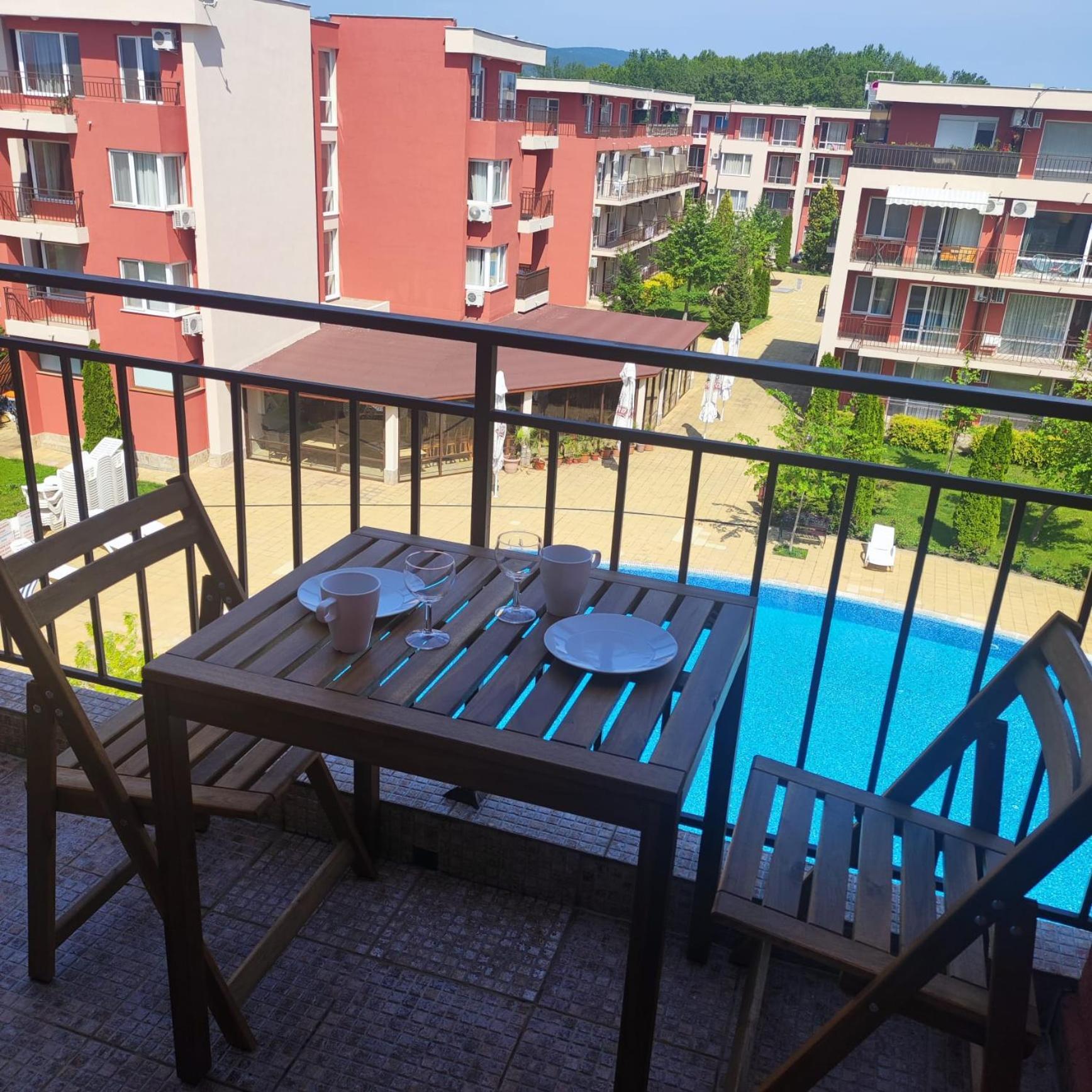 Holiday Fort Golf Club - Premium Apartments Slăntjev Brjag Exteriör bild